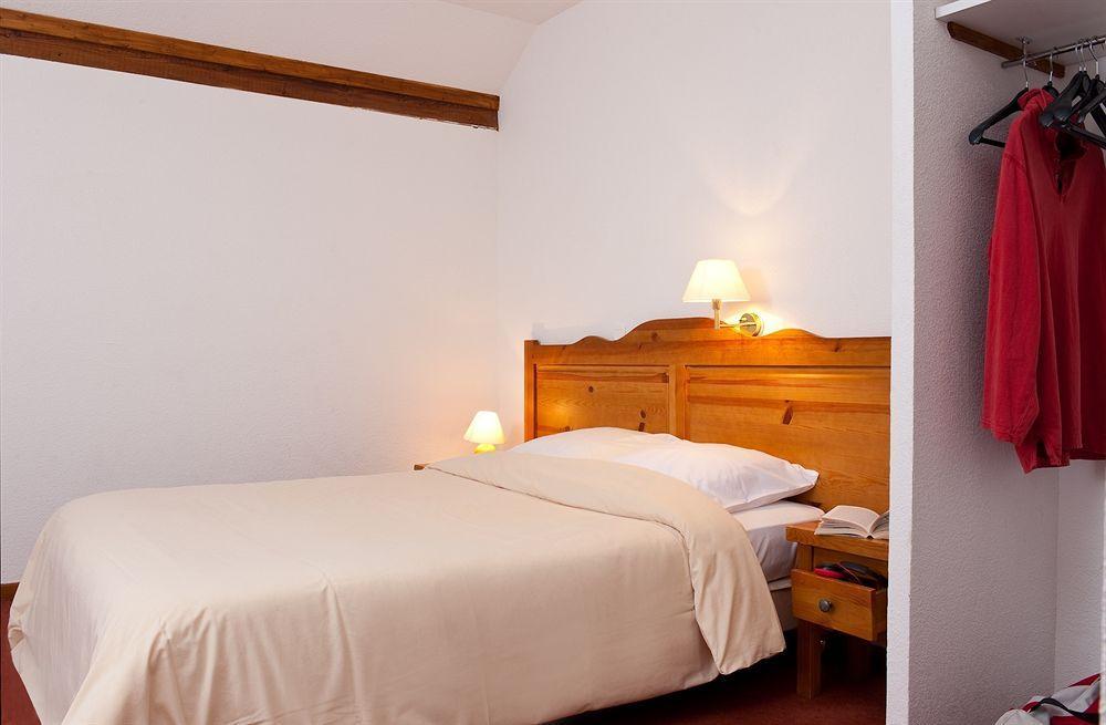 Madame Vacances - Residence Les Valmonts 瓦卢瓦尔 外观 照片